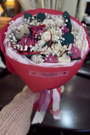 Duży bukiet kwiatowy - sojowy S/M/L